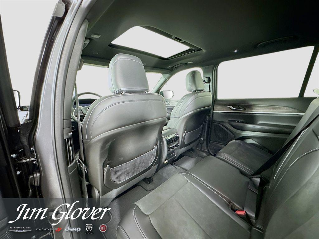 new 2026 Jeep Grand Cherokee L car, priced at $49,007