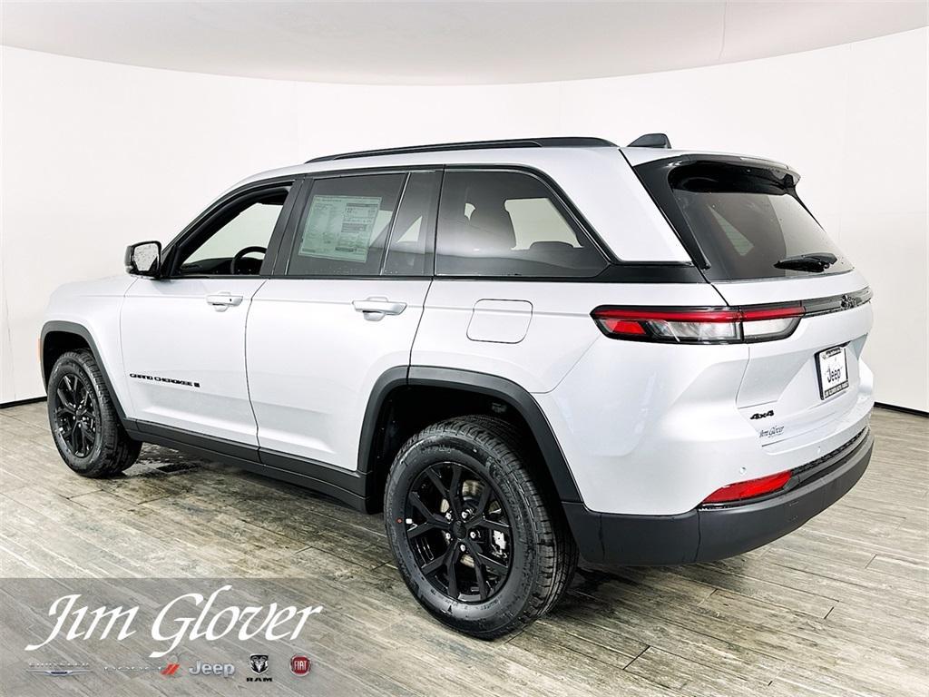 new 2025 Jeep Grand Cherokee car, priced at $41,224
