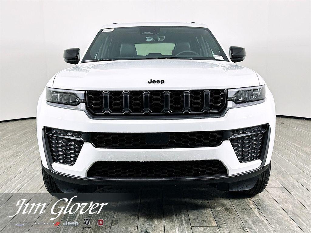 new 2026 Jeep Grand Cherokee car, priced at $45,755