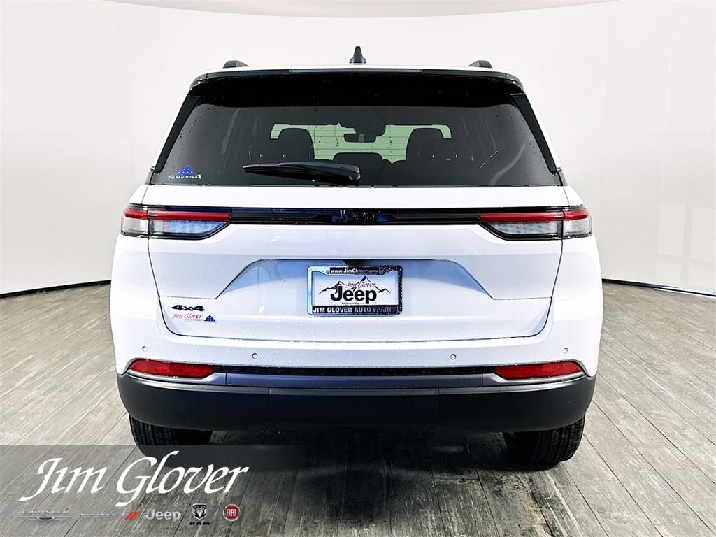 new 2026 Jeep Grand Cherokee car, priced at $48,322