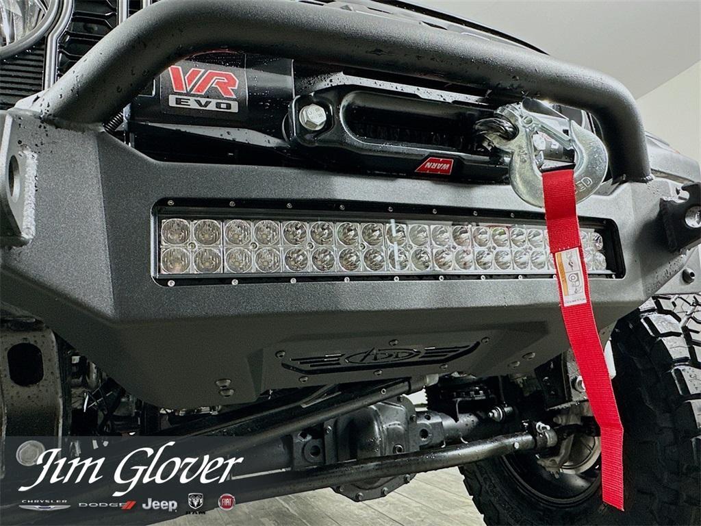 new 2025 Jeep Wrangler car, priced at $55,976