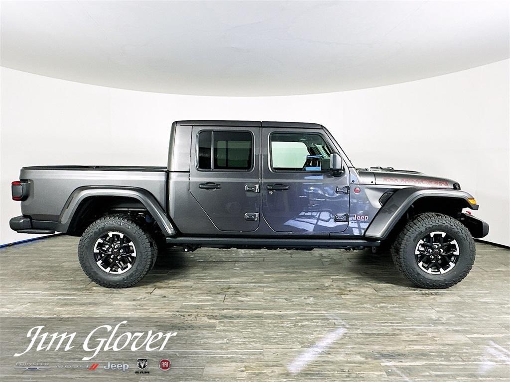 new 2026 Jeep Gladiator car, priced at $58,303