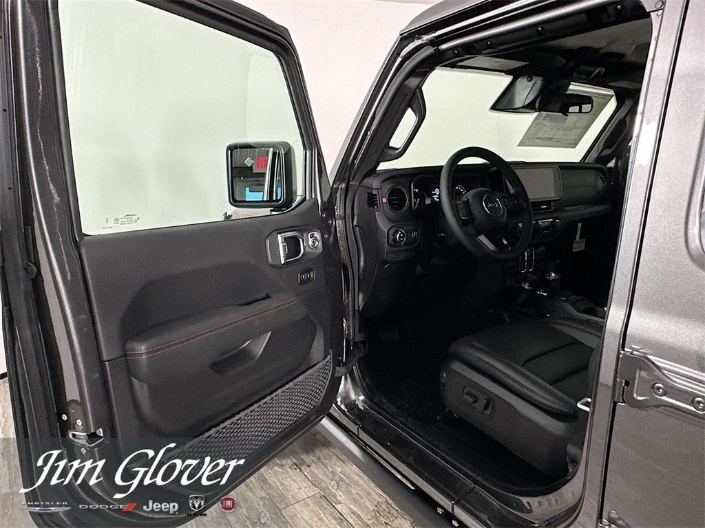 new 2026 Jeep Gladiator car, priced at $58,303