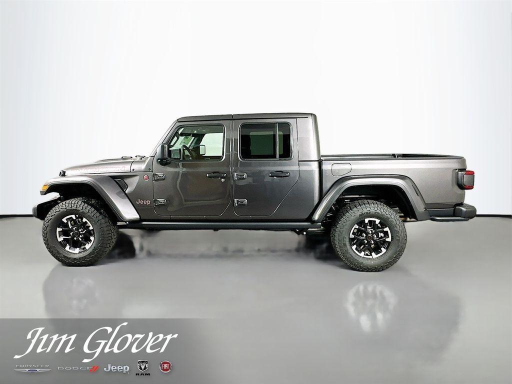 new 2026 Jeep Gladiator car, priced at $54,552