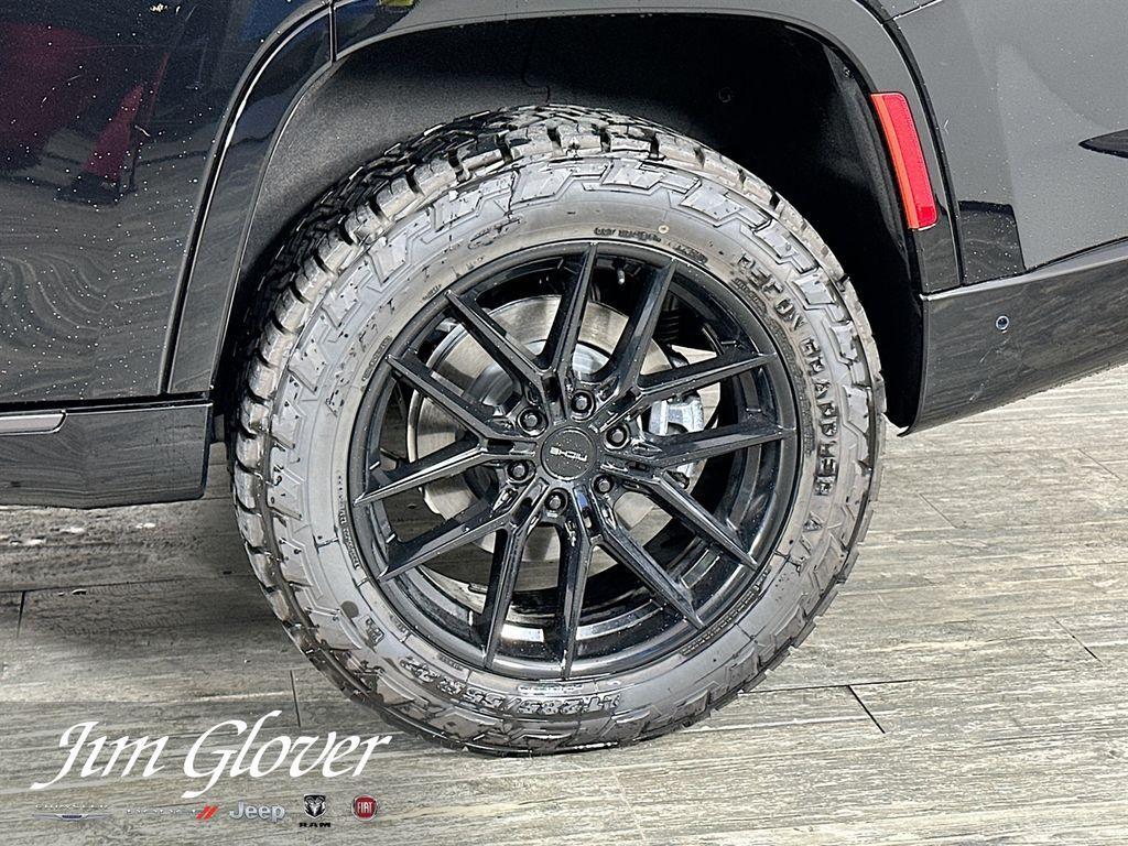 new 2026 Jeep Grand Wagoneer car, priced at $103,338