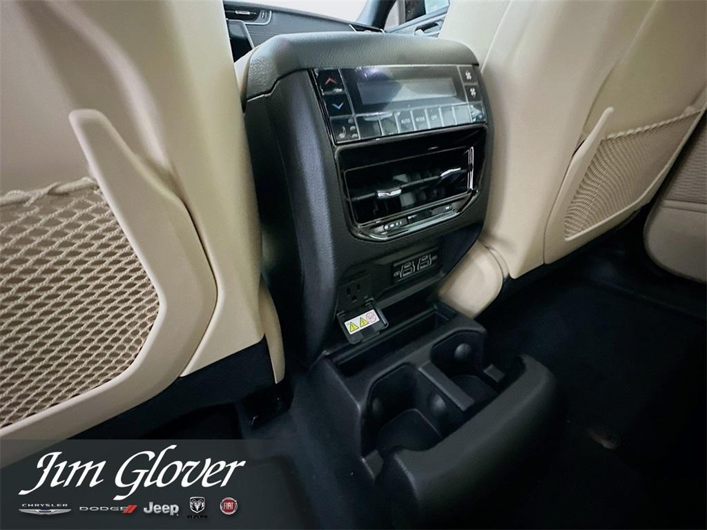 new 2025 Jeep Grand Cherokee L car, priced at $56,147