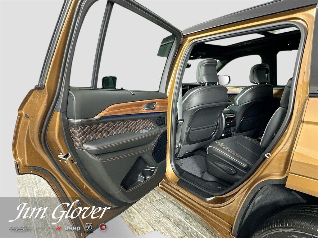 new 2026 Jeep Grand Cherokee L car, priced at $62,322