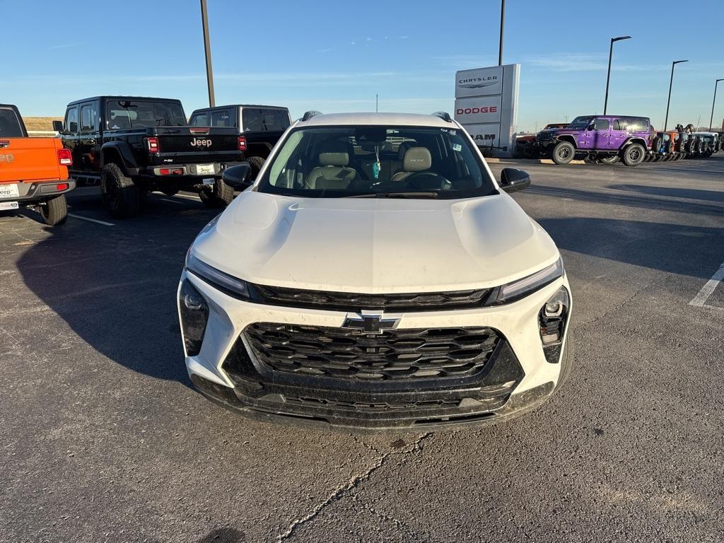 used 2024 Chevrolet Trax car, priced at $20,359