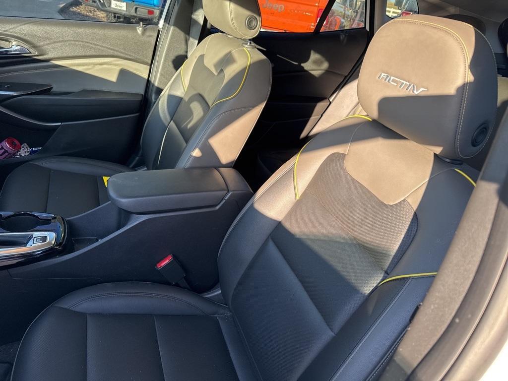 used 2024 Chevrolet Trax car, priced at $20,359