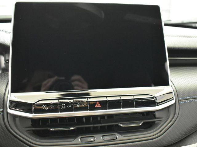 new 2026 Jeep Compass car, priced at $26,985