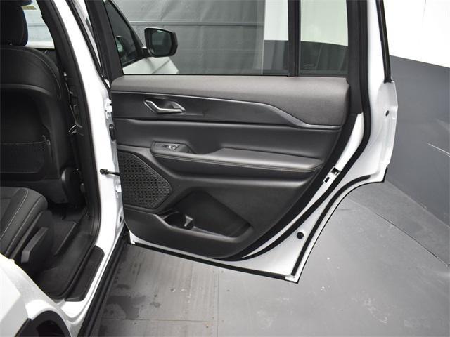 new 2025 Jeep Grand Cherokee L car, priced at $36,920