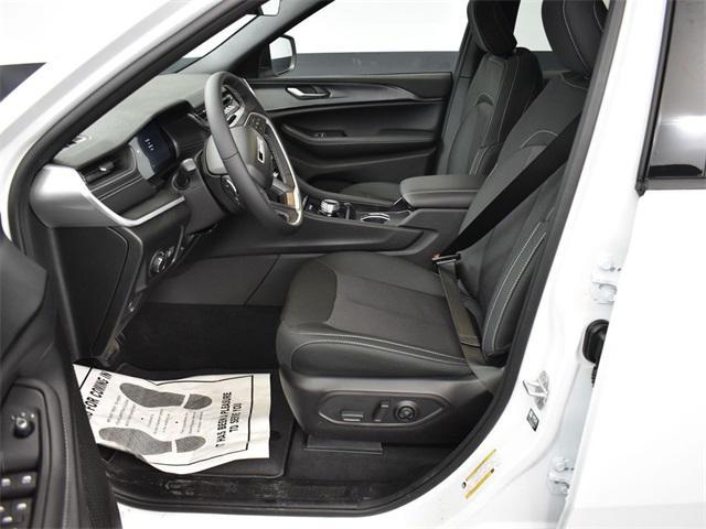 new 2025 Jeep Grand Cherokee L car, priced at $36,920