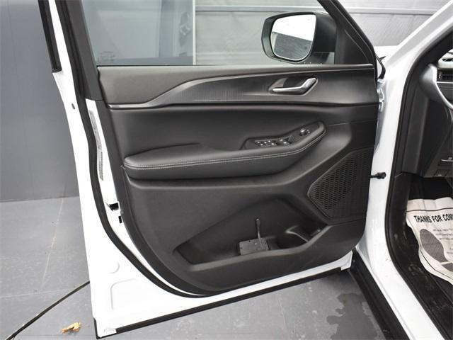 new 2025 Jeep Grand Cherokee L car, priced at $36,920