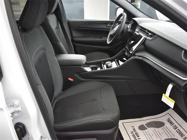 new 2025 Jeep Grand Cherokee L car, priced at $36,920