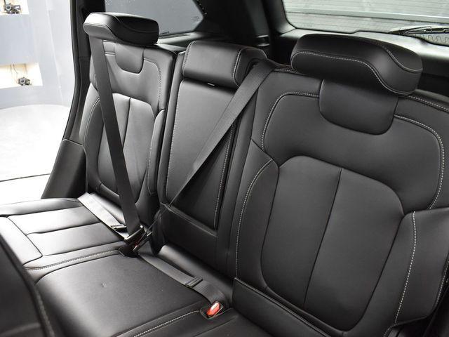 new 2026 Jeep Grand Cherokee car, priced at $44,580