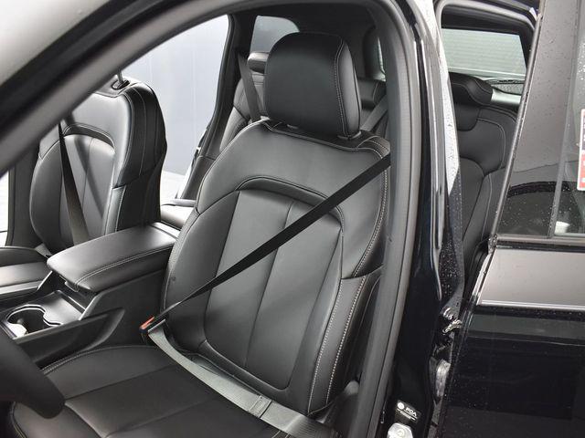 new 2026 Jeep Grand Cherokee car, priced at $44,580