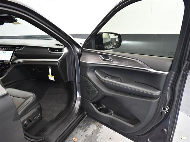 new 2025 Jeep Grand Cherokee L car, priced at $44,535