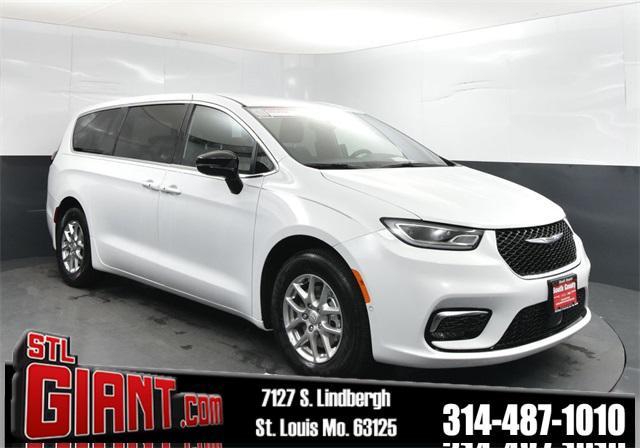 new 2026 Chrysler Pacifica car, priced at $35,740