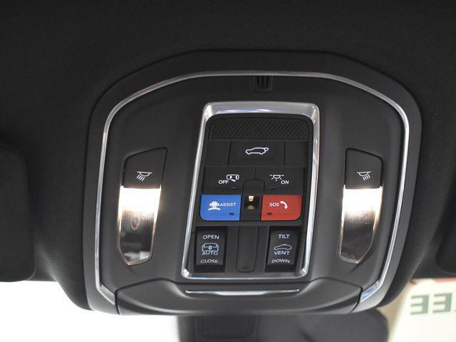 new 2025 Jeep Grand Cherokee car, priced at $32,415