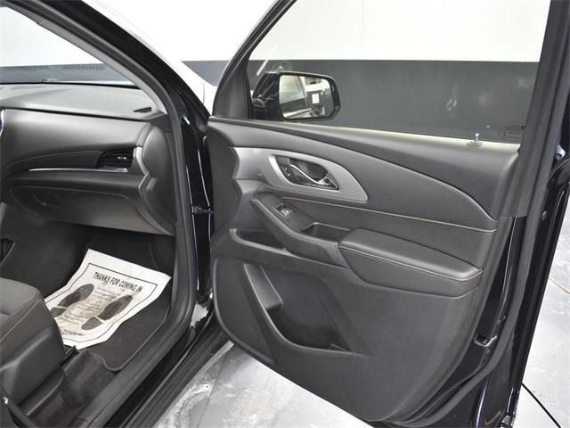 used 2020 Chevrolet Traverse car, priced at $12,000
