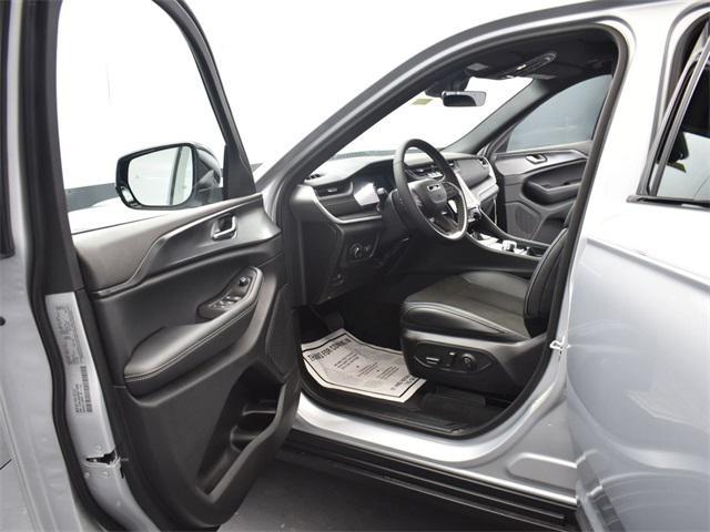 new 2025 Jeep Grand Cherokee L car, priced at $36,875