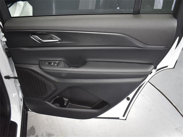 new 2025 Jeep Grand Cherokee L car, priced at $37,635