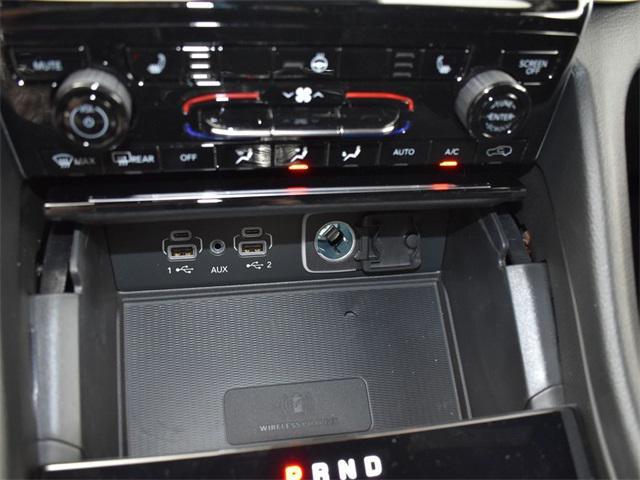 new 2025 Jeep Grand Cherokee L car, priced at $33,920