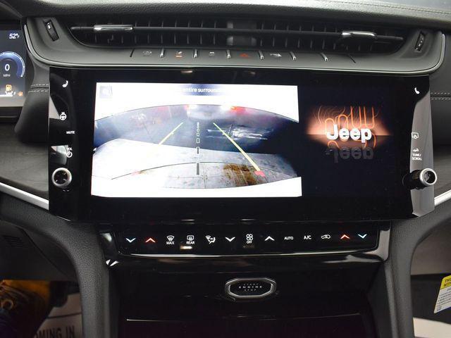 new 2026 Jeep Grand Cherokee car, priced at $41,930