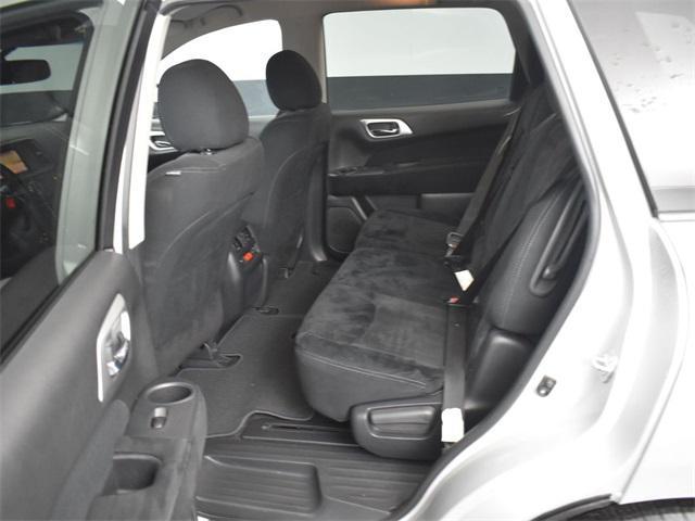 used 2015 Nissan Pathfinder car, priced at $9,900