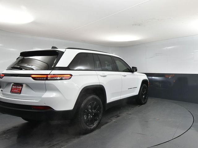 new 2025 Jeep Grand Cherokee car, priced at $33,385