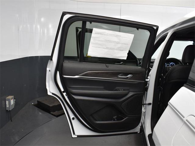 new 2025 Jeep Grand Cherokee L car, priced at $47,665