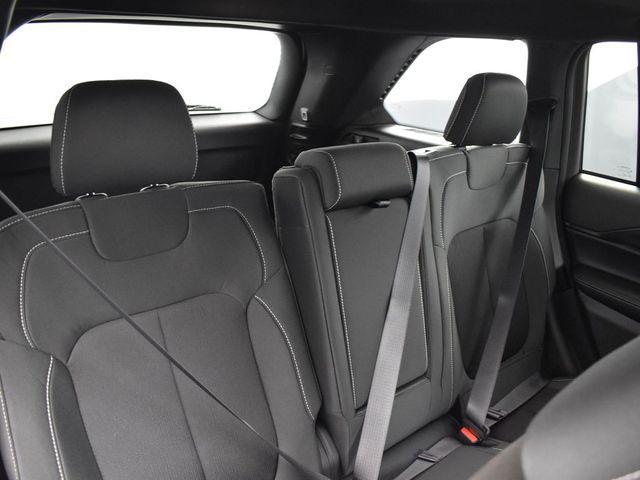 new 2025 Jeep Grand Cherokee car, priced at $31,250