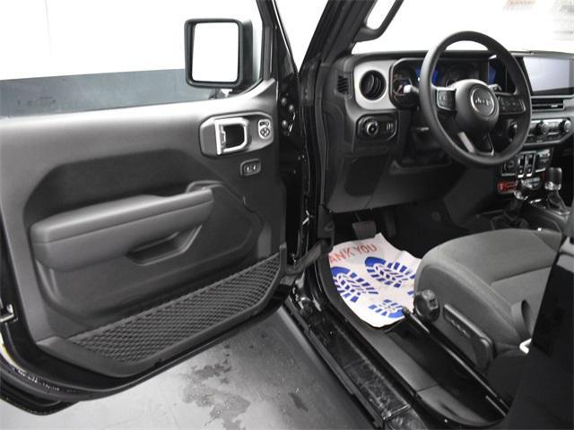 new 2026 Jeep Wrangler car, priced at $43,215