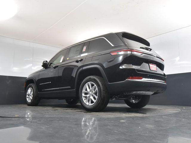 new 2025 Jeep Grand Cherokee car, priced at $32,415