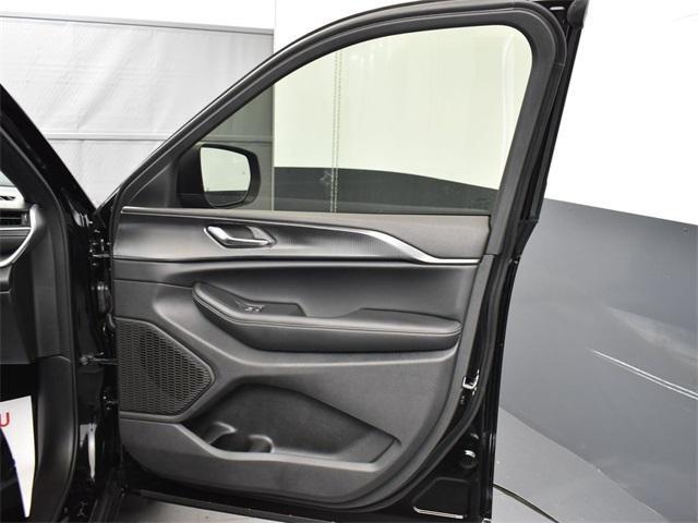 new 2025 Jeep Grand Cherokee L car, priced at $33,345