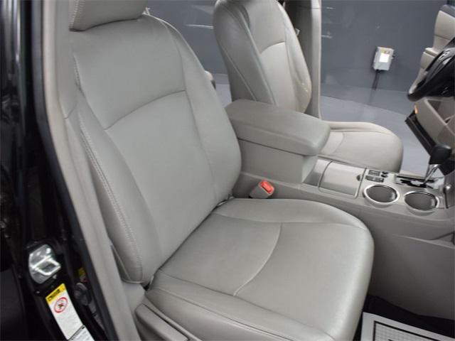 used 2012 Toyota Highlander car, priced at $9,500