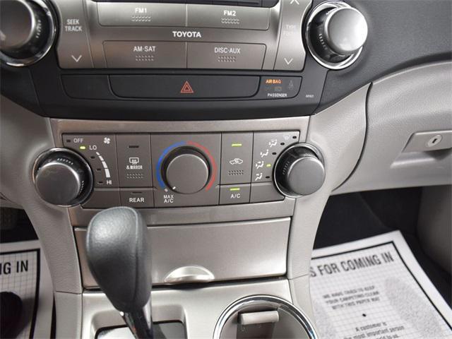 used 2012 Toyota Highlander car, priced at $9,500