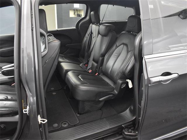 used 2020 Chrysler Pacifica car, priced at $18,200