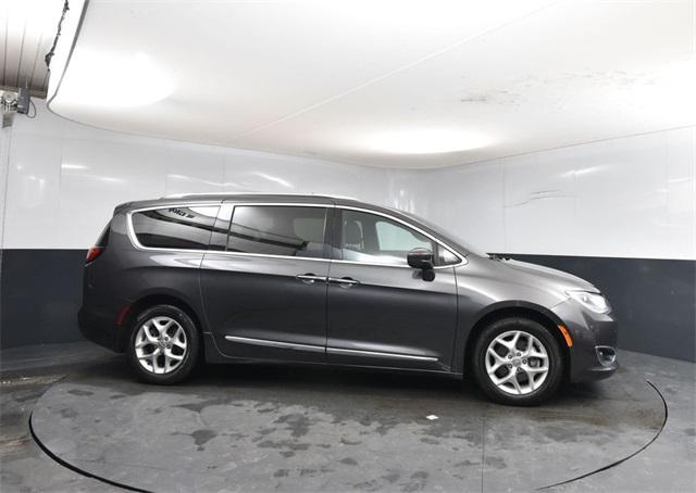 used 2020 Chrysler Pacifica car, priced at $18,200