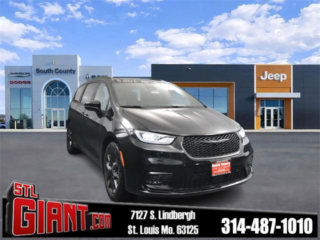 new 2026 Chrysler Pacifica car, priced at $43,040