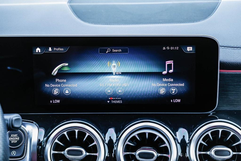 used 2021 Mercedes-Benz GLB 250 car, priced at $24,175