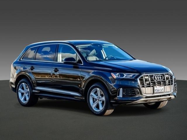 used 2023 Audi Q7 car, priced at $36,491