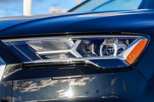 used 2023 Audi Q7 car, priced at $36,491