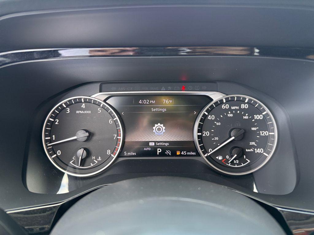 new 2025 Nissan Pathfinder car, priced at $37,875