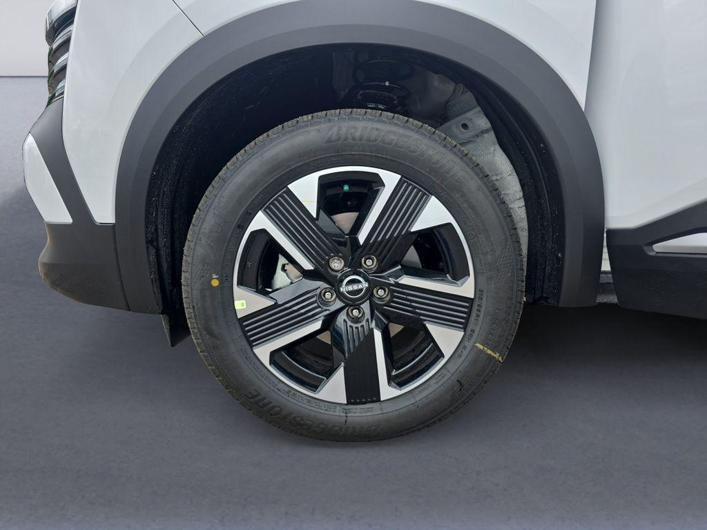 new 2026 Nissan Kicks car, priced at $26,565