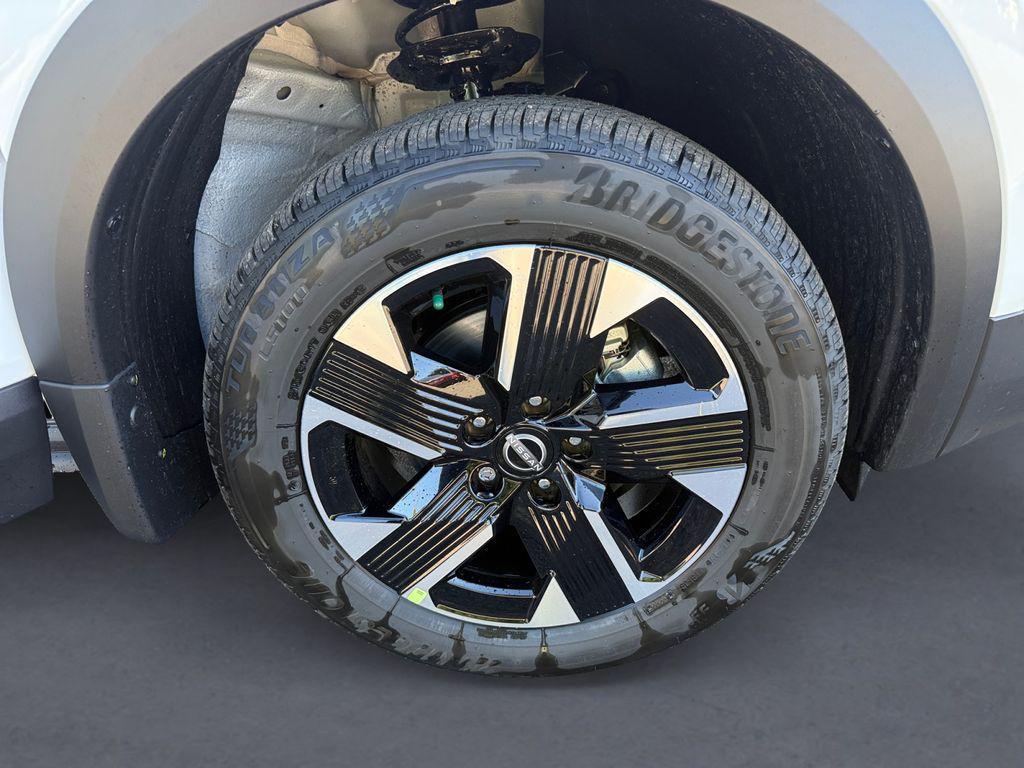 new 2026 Nissan Kicks car, priced at $26,525