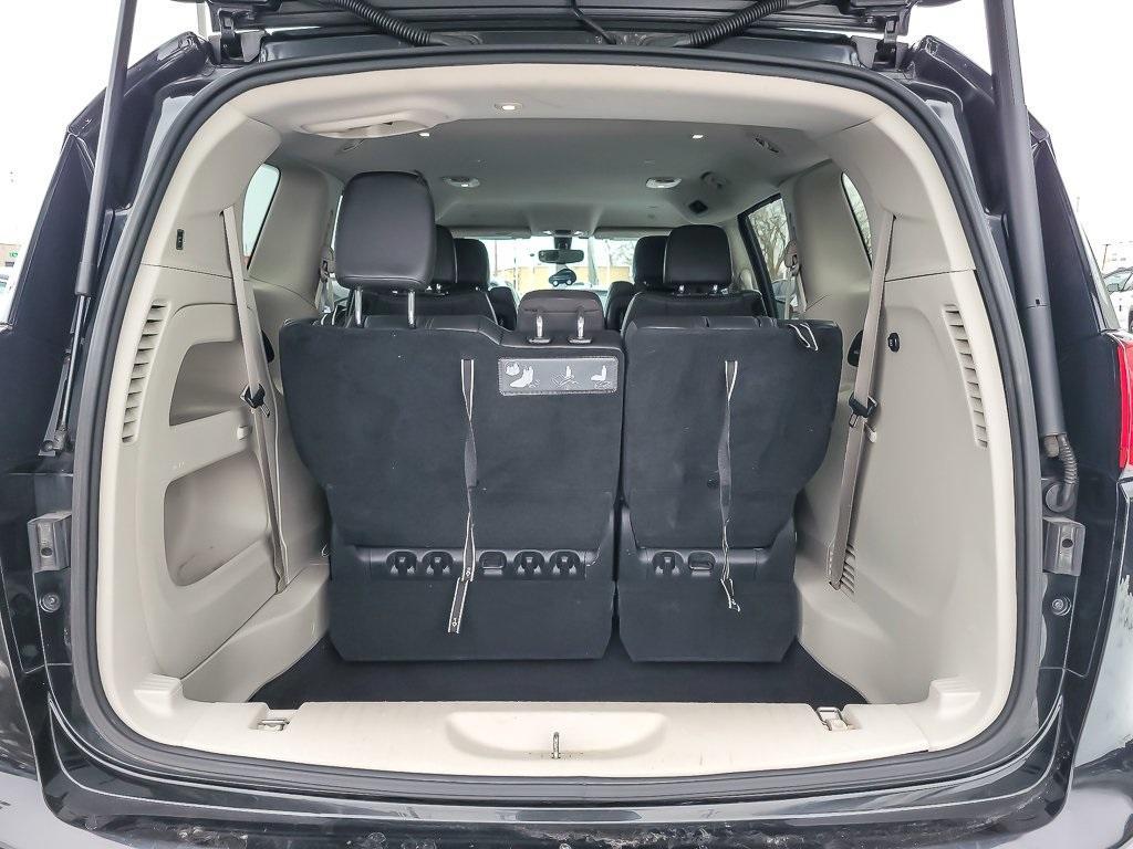 used 2018 Chrysler Pacifica car, priced at $16,650