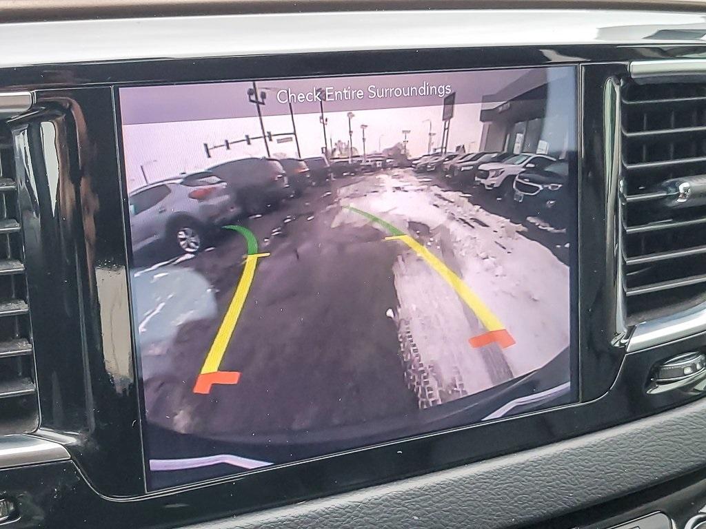 used 2018 Chrysler Pacifica car, priced at $16,650