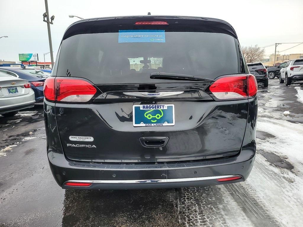 used 2018 Chrysler Pacifica car, priced at $16,650