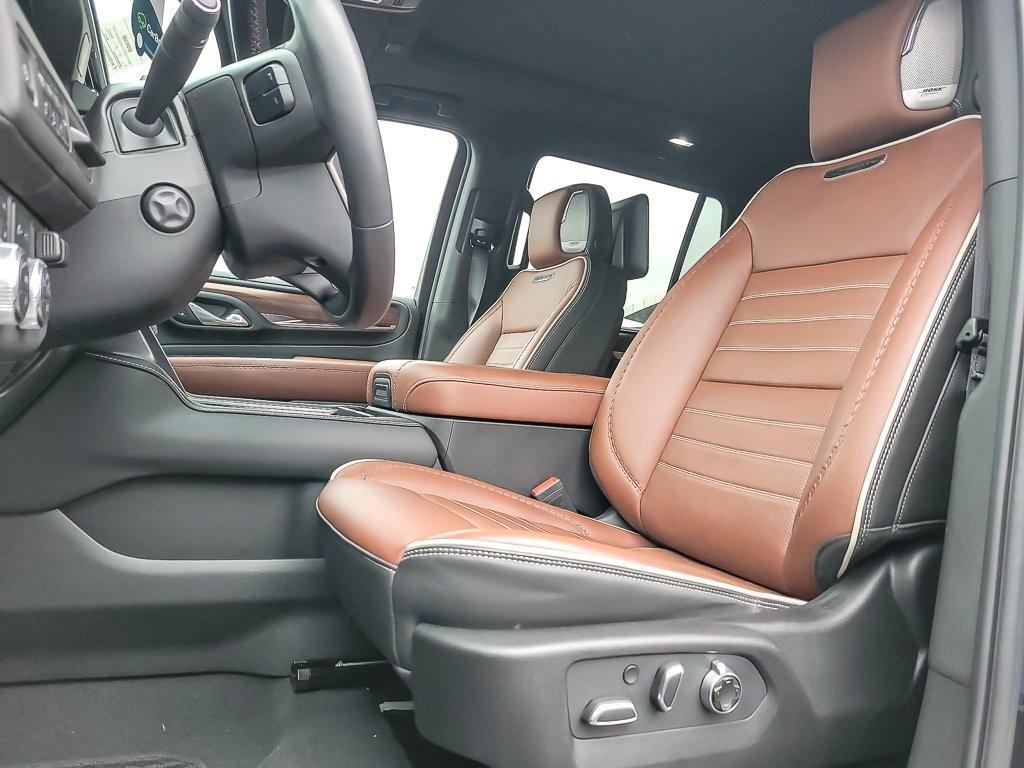 used 2024 GMC Yukon car, priced at $86,995